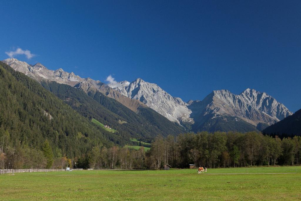 Gasthof Lechner Rasun di Sopra Luaran gambar